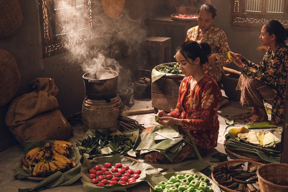 Bàn ăn tại Trần Thị Thanh Hân